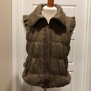 Ryu medium vest brown